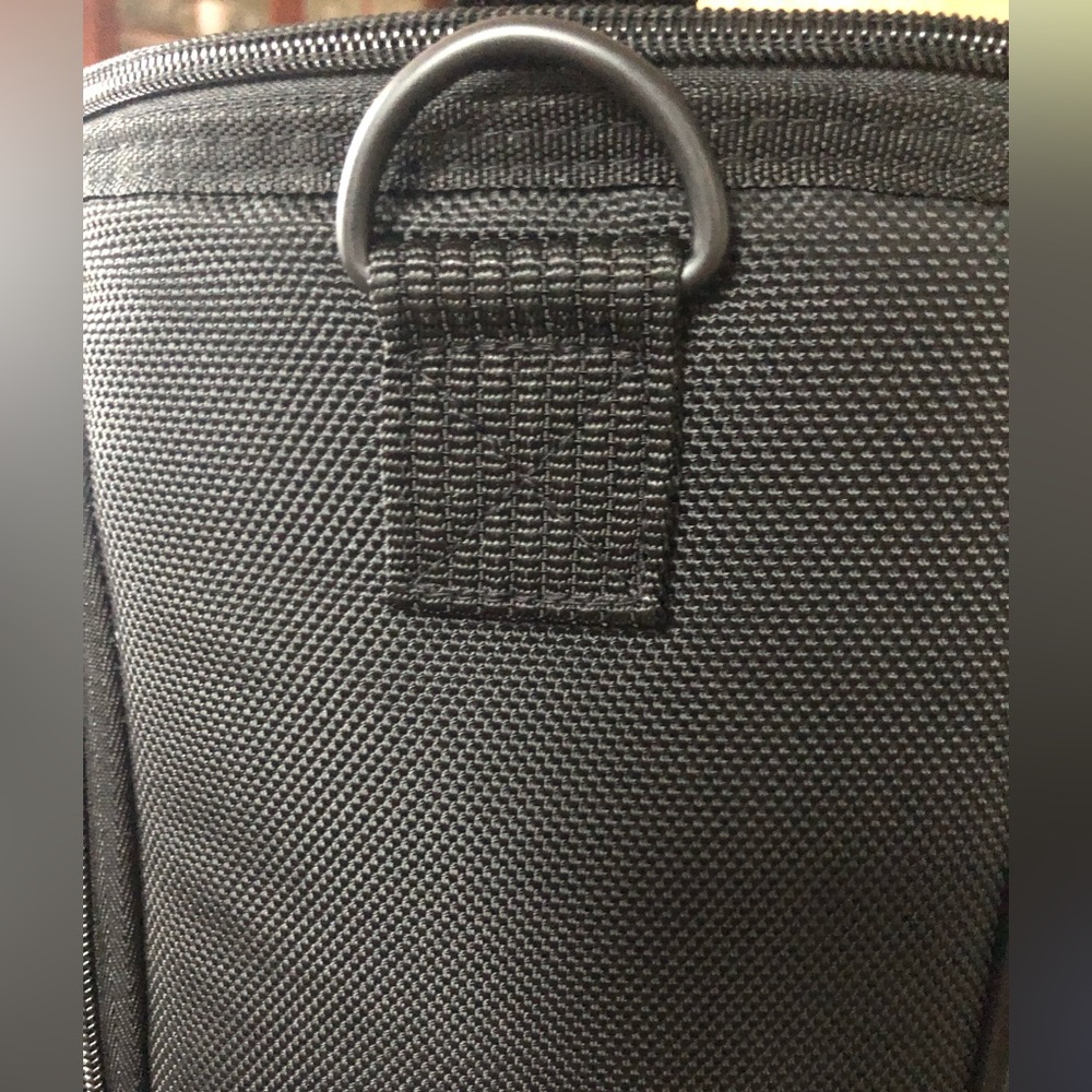 Insulated Wine Carrier by TCL - Picture 4 of 7